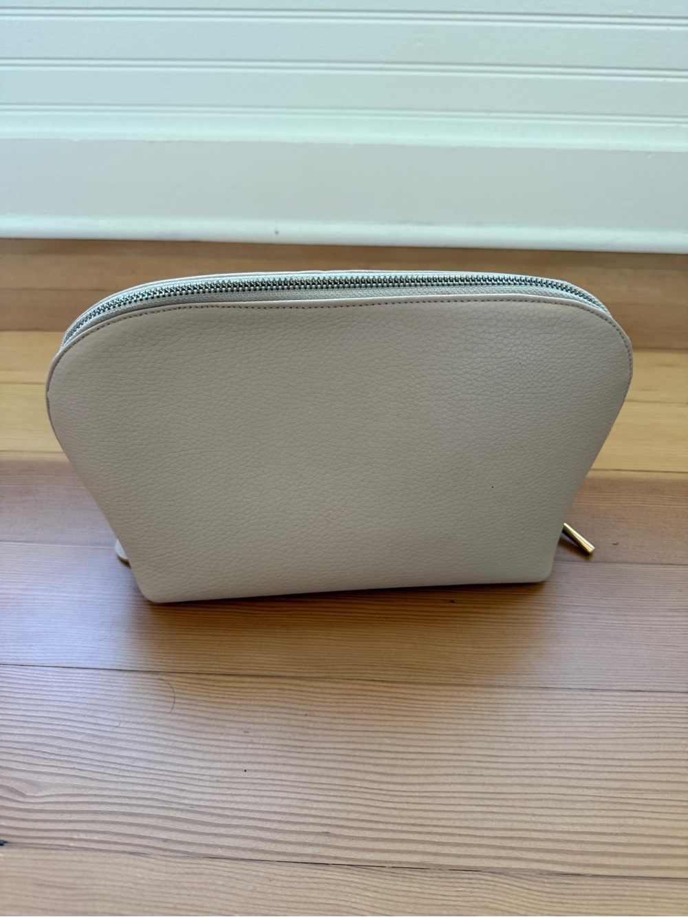 Cuyana Large Pebbled Leather Cosmetics Pouch Pink AS-IS Flawed Lining Retail $98